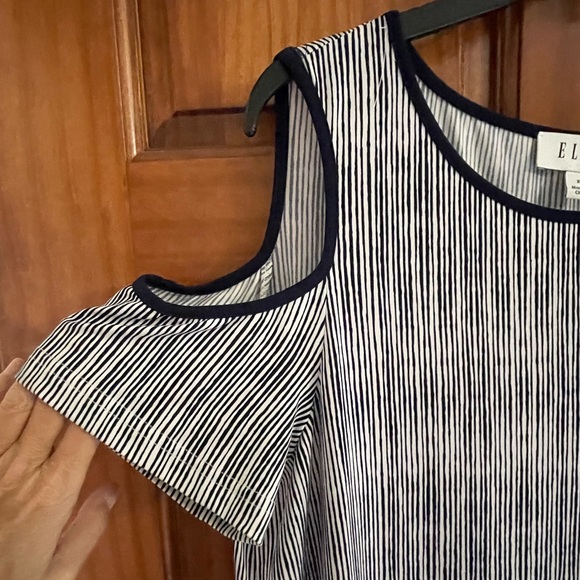 NWT navy white stripe cold shoulder dress - Picture 3 of 5